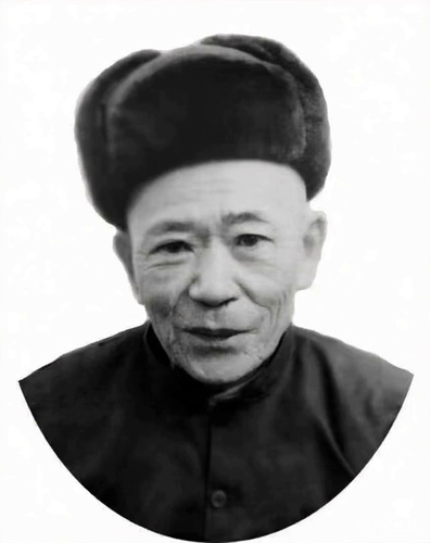让老照片中的人物动起来，面露慈祥的微笑